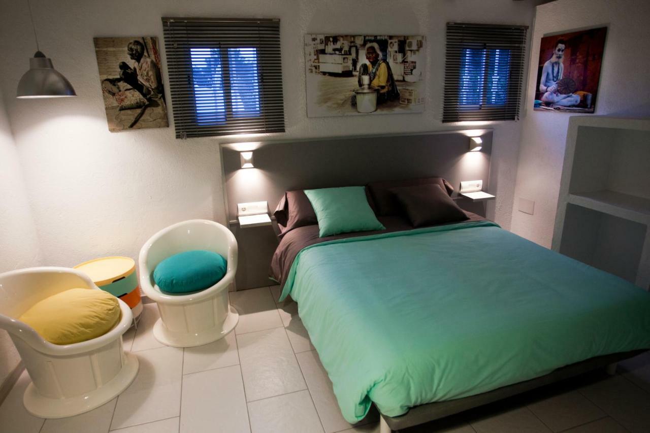 Ca L'Eli Different Experience Hutt 12157 Guest House Mont-roig del Camp Exterior photo